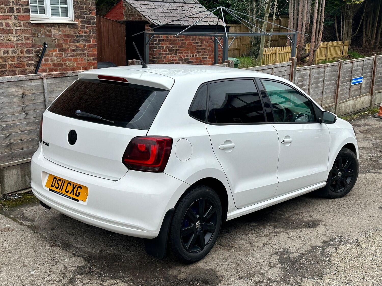 Used VOLKSWAGEN POLO 2011 White in Altrincham, Cheshire | A P Hynes